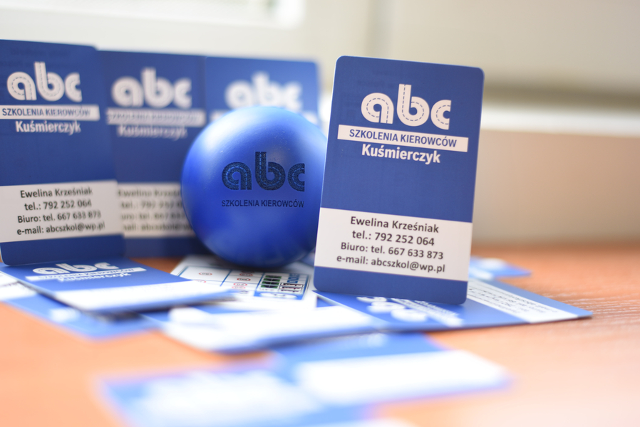 Zdjęcie na okładce dla Tomasz Kuśmierczyk "ABC SZKOLENIA KIEROWCÓW"